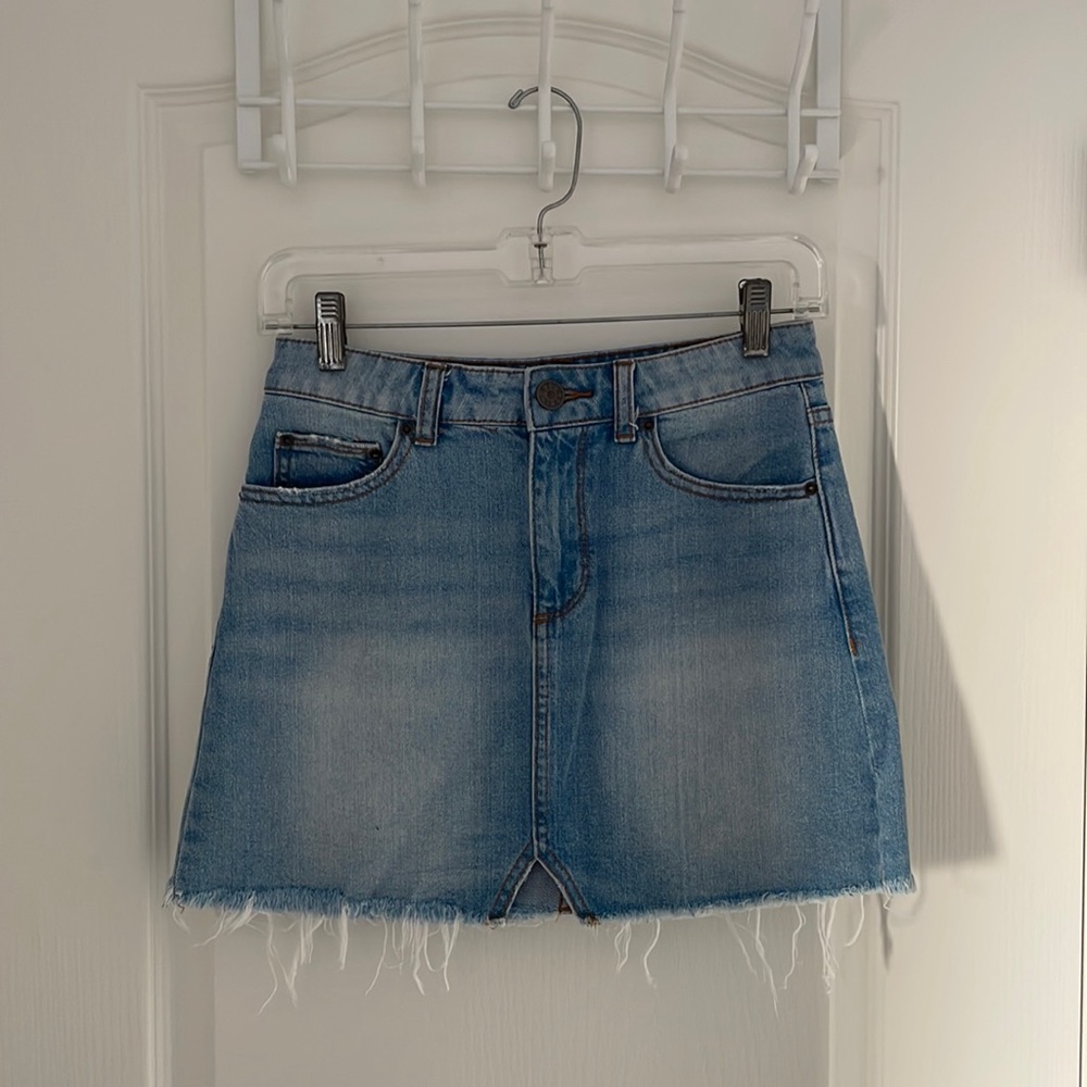 BDG DENIM SKIRT